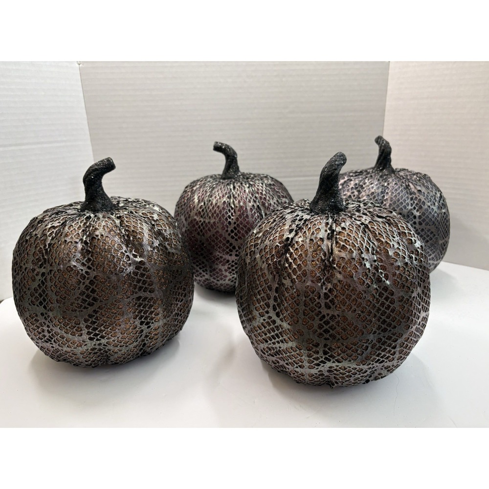 Set Of 4 medium Halloween Sparkle Pumpkins Pink Purple Orange Snakeskin New